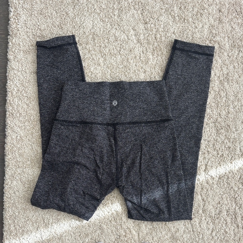 Lululemon Athletica Black Herringbone Leggings